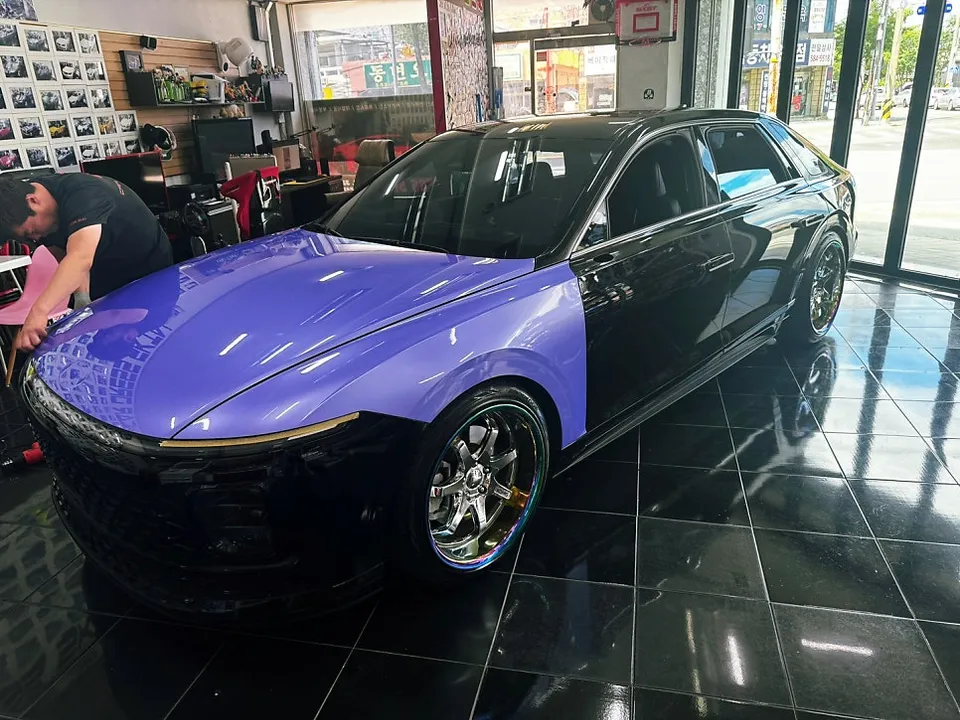 Hyundai Grandeur GN7のカーラッピング事例 施工写真 3-2