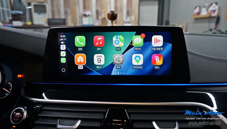 BMW 5 SeriesのAndroid Auto・CarPlay取付事例 施工写真 3-2