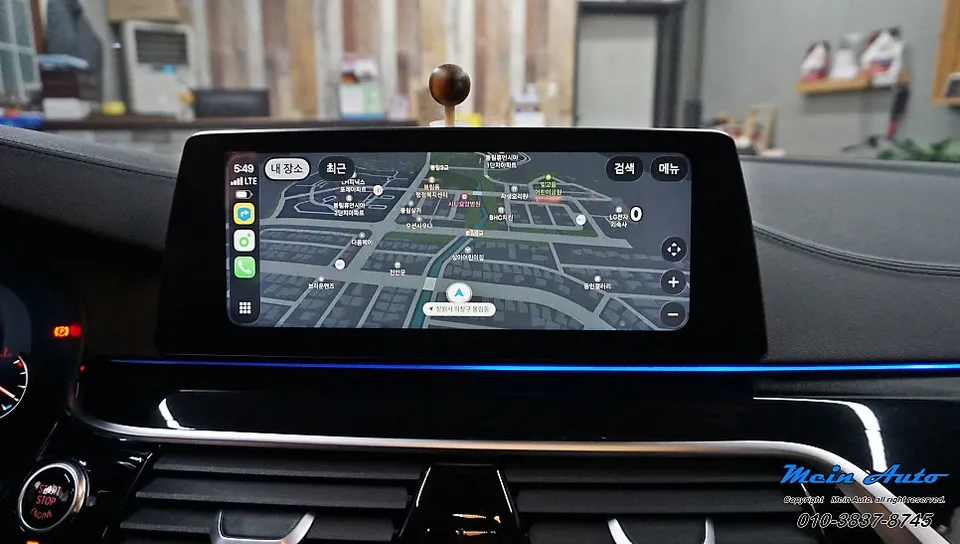 BMW 5 SeriesのAndroid Auto・CarPlay取付事例 施工写真 1-3
