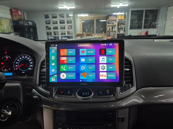 Chevrolet CaptivaのAndroid Auto・CarPlay取付事例 施工写真 1-3