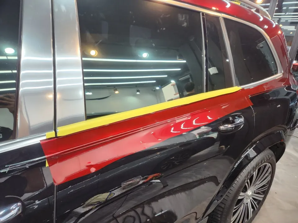 Mercedes-Benz GLS Maybachのカーラッピング事例|費用目安・仕上がり 施工写真 2-2