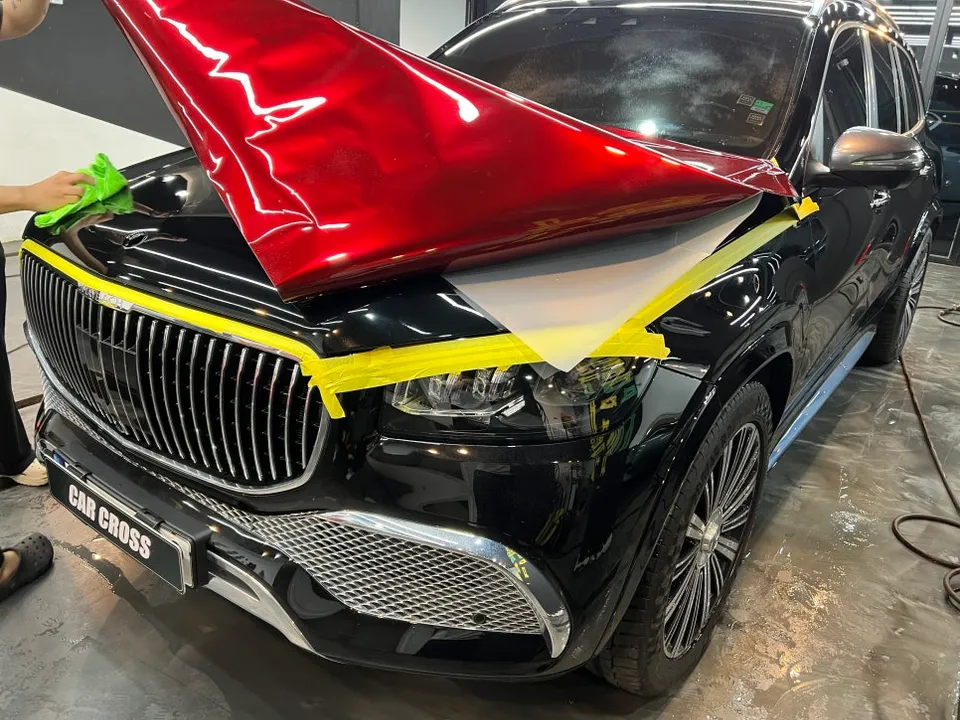 Mercedes-Benz GLS Maybachのカーラッピング事例|費用目安・仕上がり 施工写真 2-3