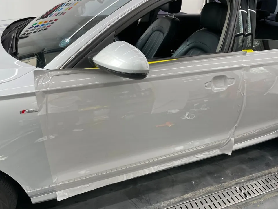 BMW 5 Seriesのガラスコーティング事例|韓国での施工参考 施工写真 3-1