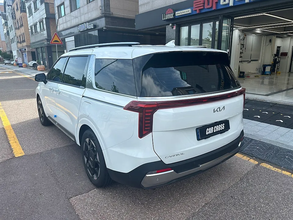 Kia Carnival 4th Gen PPF施工事例|費用目安と仕上がり 施工写真 2-1
