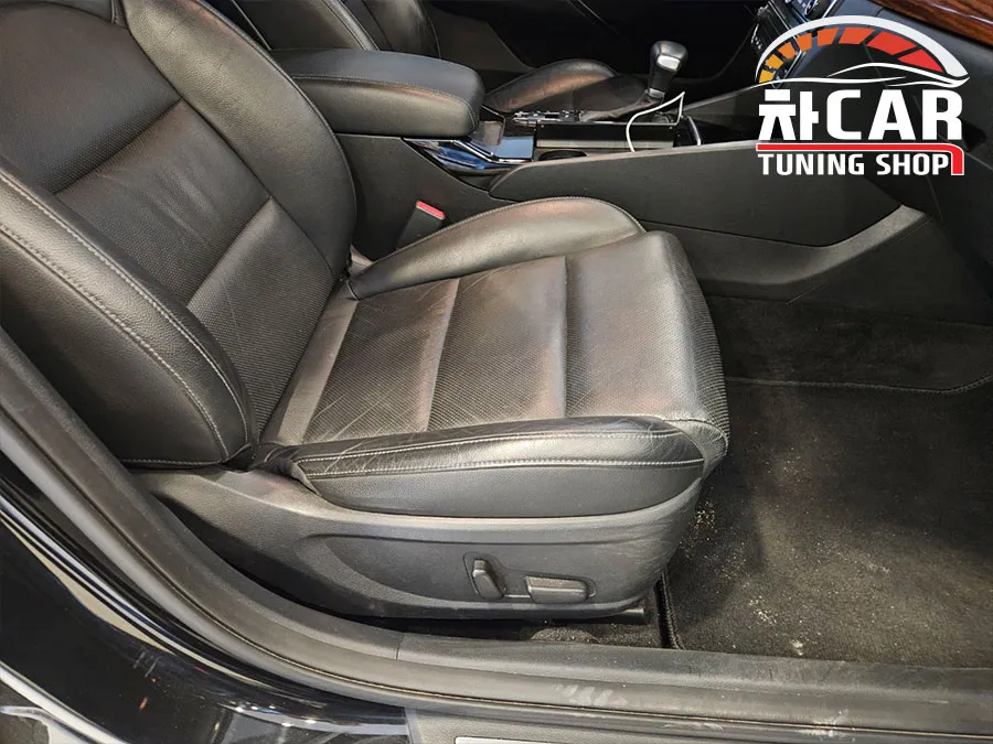 Kia K7 YG oem options - Kia K7 YG Walk-In Switch Installation Review photo 2