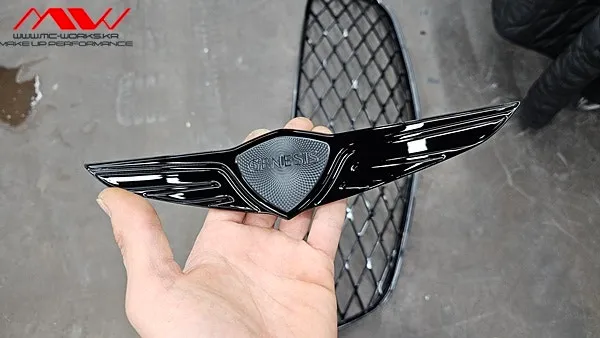 Genesis GV80のカーラッピング事例 施工写真 1-2
