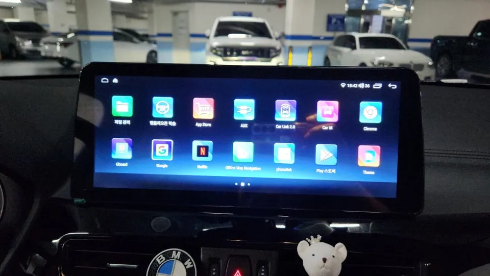 BMW X2のAndroid Auto・CarPlay取付事例 施工写真 2-2