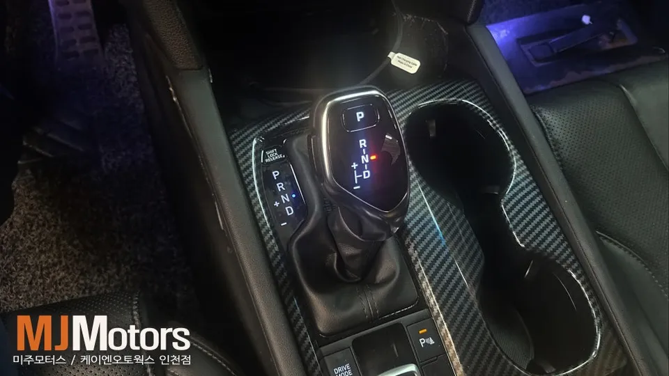 Hyundai Santa Fe TM steering wheel - Hyundai Santa Fe TM Steering Wheel Customization Review — Enhance photo 3