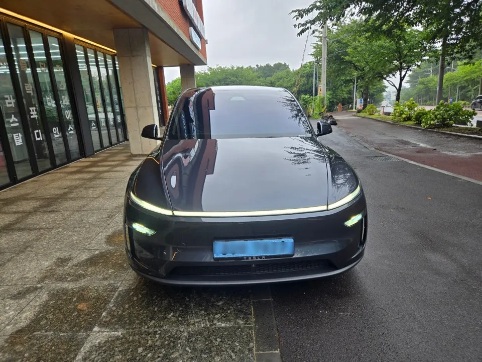 Tesla Model Y PPF施工事例｜費用目安・仕上がり 施工写真 4-2