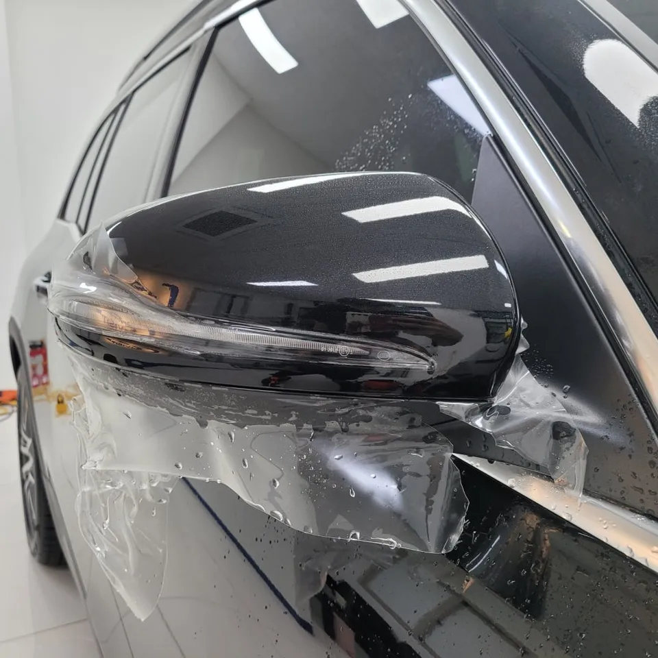 Mercedes-Benz GLB vinyl wrap - Mercedes-Benz GLB Vinyl Wrap Review — Cost & Results photo 3