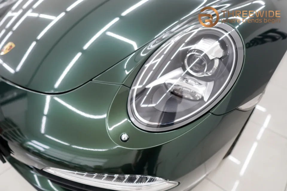 ポルシェ911のカーラッピング事例|費用目安・仕上がり 施工写真 1-2