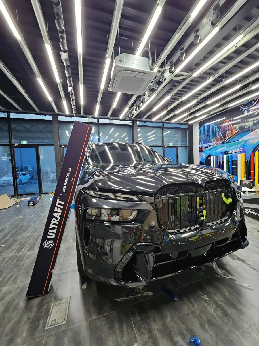 BMW X7 PPF施工事例｜ブラックフィルムで高級感アップ 施工写真 1-1