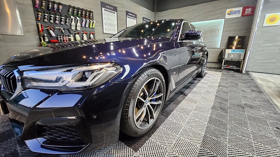 BMW 5 Series G30のガラスコーティング事例 施工写真 5