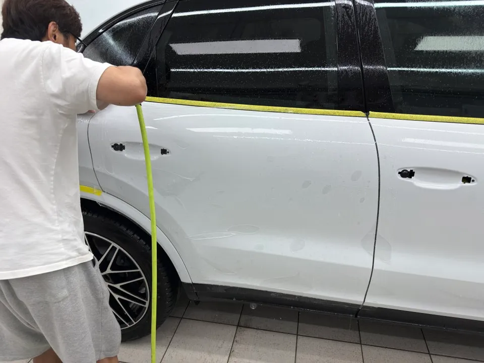 Porsche Cayenne PPF施工事例|費用目安と仕上がり 施工写真 3-2