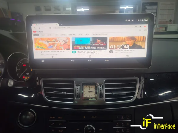 Mercedes-Benz E-Class W212のAndroid Auto・CarPlay取付事例 施工写真 3-2