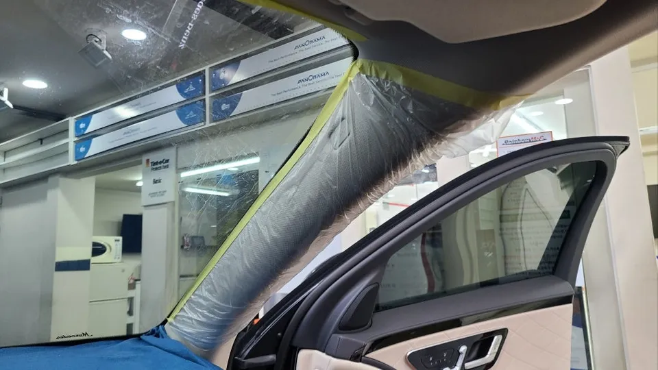 Mercedes-Benz S450 window tinting - Mercedes-Benz S450 Window Tinting Re-application Review photo 5
