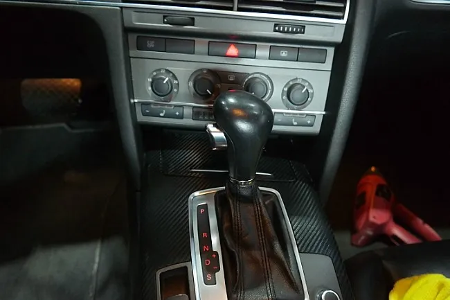 Audi A6 C6 Steering Wheel Customization Review photo 2
