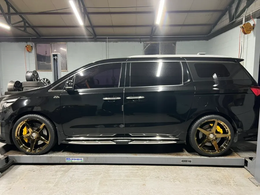 Kia Carnival Wheel Repair & Painting Review After
