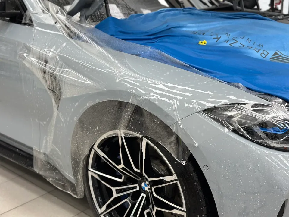 BMW M3 PPF施工事例｜費用目安と仕上がり 施工写真 1-3