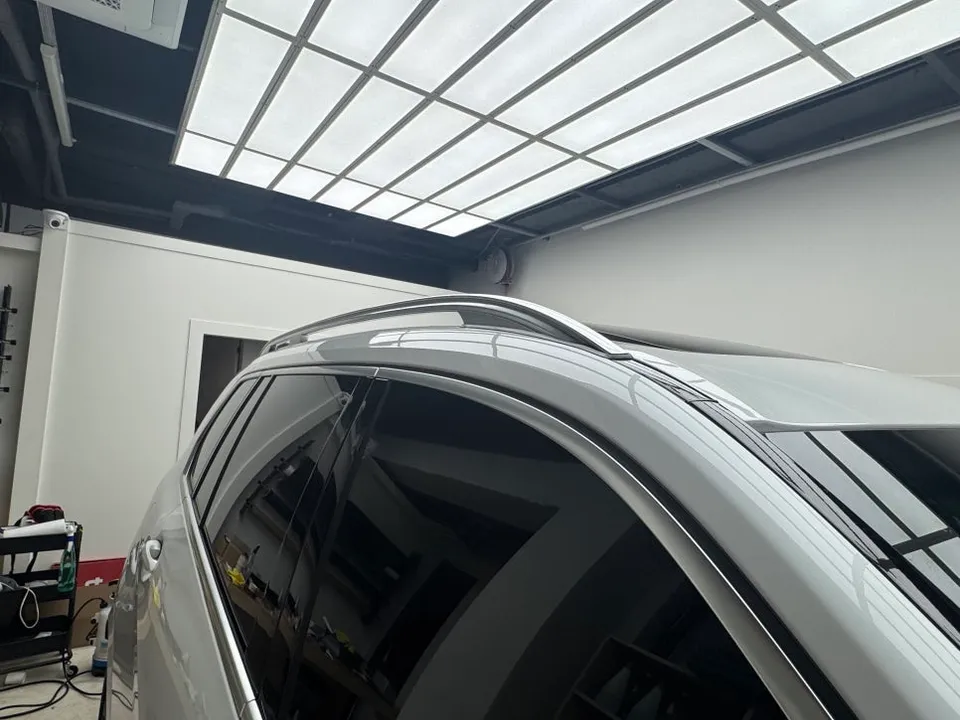 BMW X7 chrome delete - BMW X7 Chrome Delete Review — Transformed with Matte Black Trim photo 4