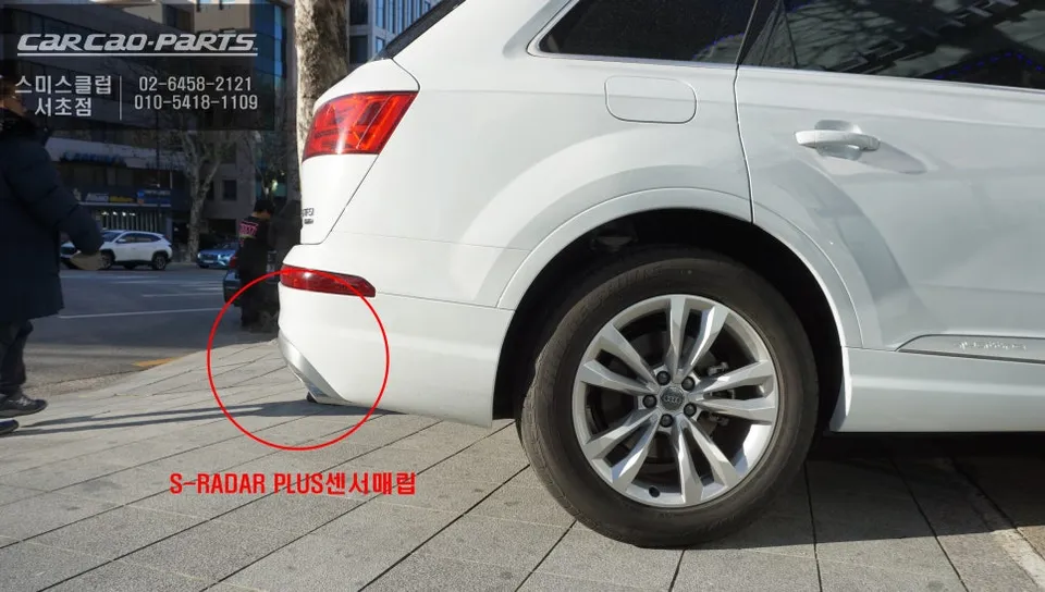 Audi Q7 oem options - Audi Q7 OEM Options Review: Blind Spot Sensors & Wide Mirrors photo 6