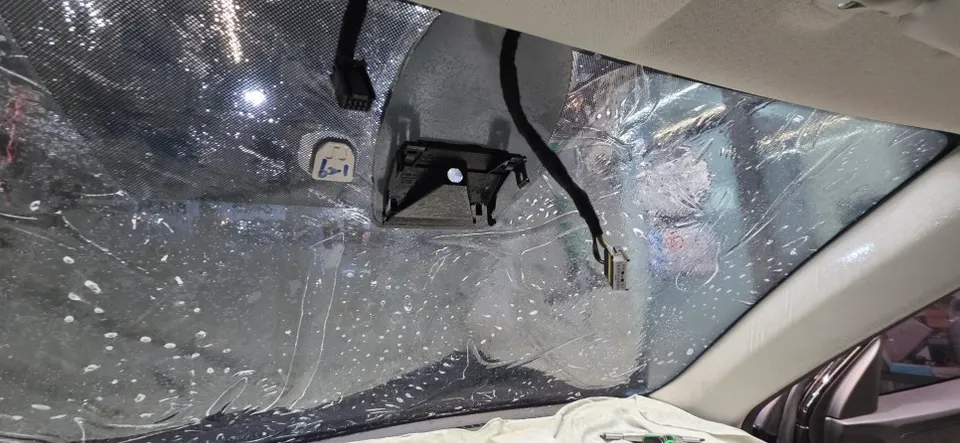 Hyundai Venue window tinting - Hyundai Venue Window Tinting Review - Royal Series 101 photo 5