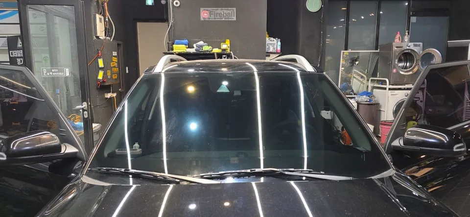 Hyundai Venueのカーフィルム施工事例｜費用目安・仕上がり 施工写真 3-2