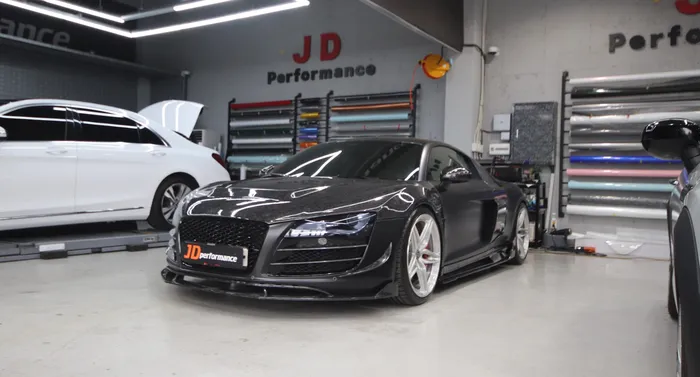 Audi R8 PPF施工事例|費用目安と仕上がり 施工写真 2-1