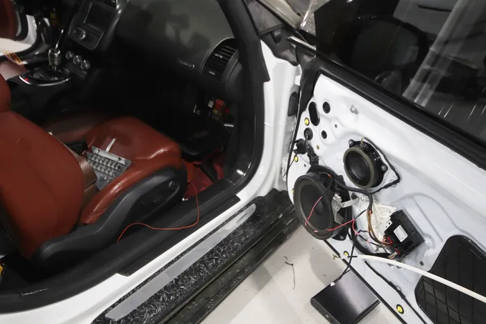 Audi R8 PPF施工事例|費用目安と仕上がり 施工写真 3-1