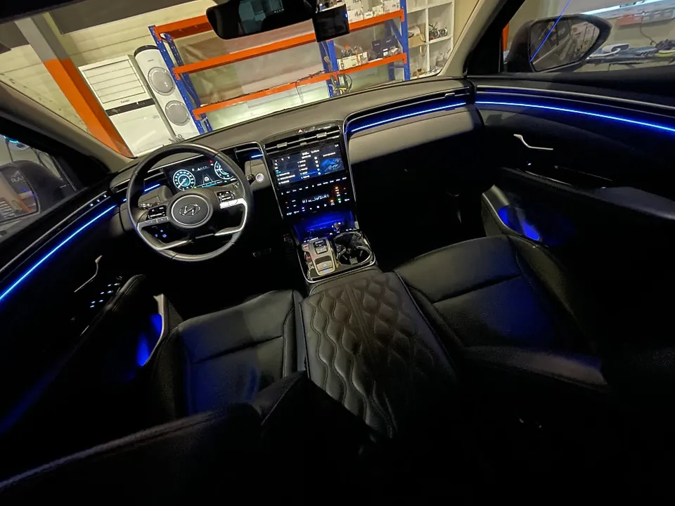 Hyundai Tucson NX4 ambient lighting - Hyundai Tucson NX4 Ambient Lighting Review: Cost & Results photo 4