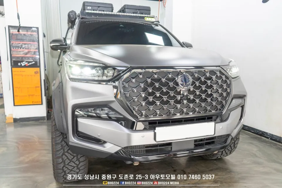 SsangYong G4 Rexton PPF施工事例:費用目安と仕上がり 施工写真 1-1