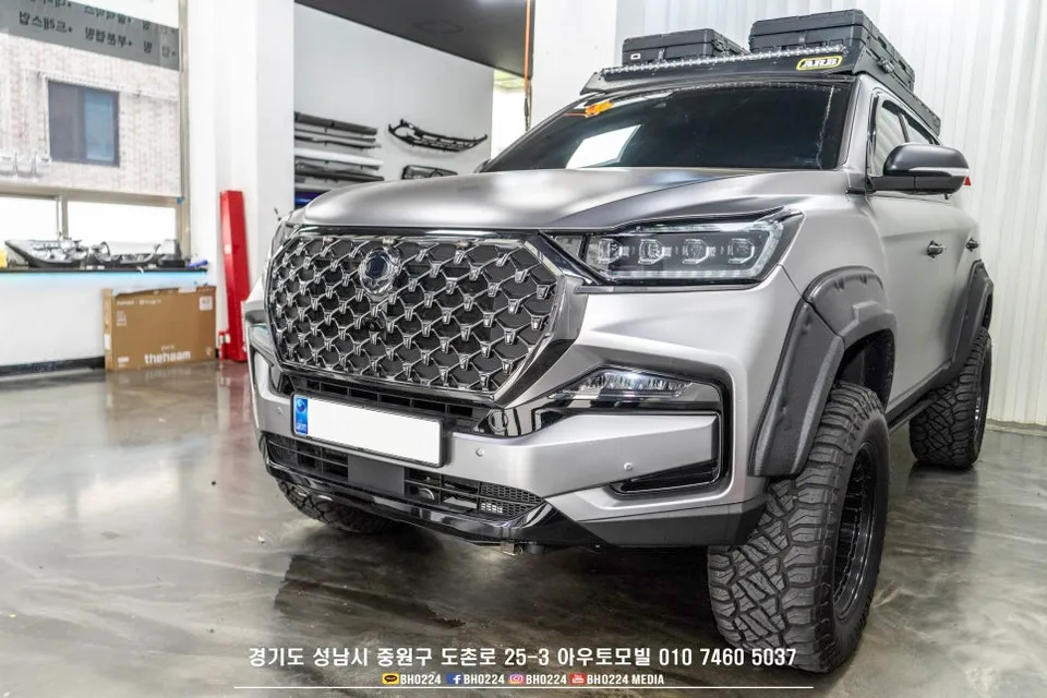 SsangYong G4 Rexton PPF施工事例:費用目安と仕上がり 施工写真 2-2