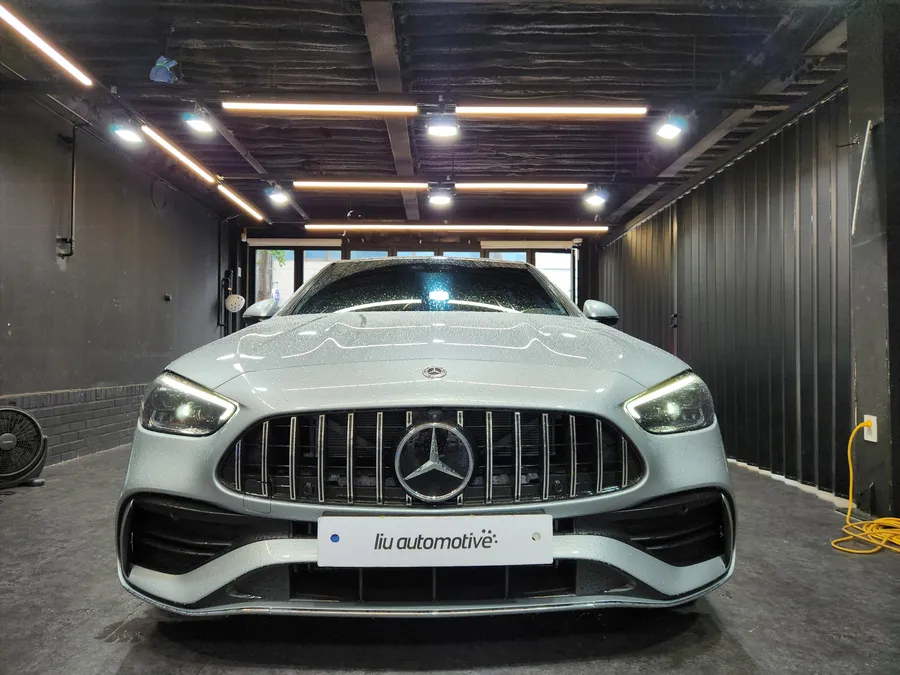 Mercedes-Benz C-Class ambient lighting - Mercedes-Benz C-Class Ambient Lighting Review photo 3