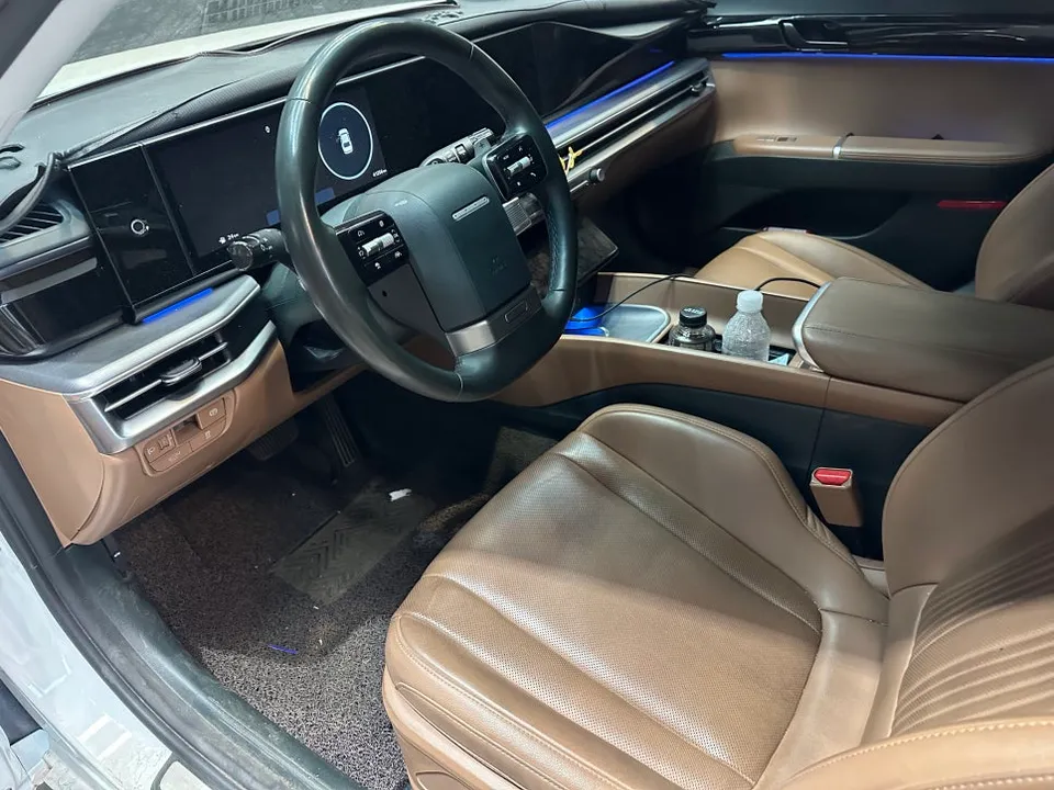Hyundai Grandeur GN7のガラスコーティング事例｜韓国での施工 施工写真 3-3