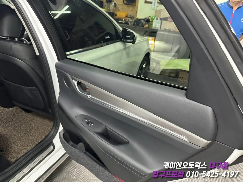 Hyundai Azera new car package - Hyundai Azera New Car Package Review — Enhanced Comfort photo 4