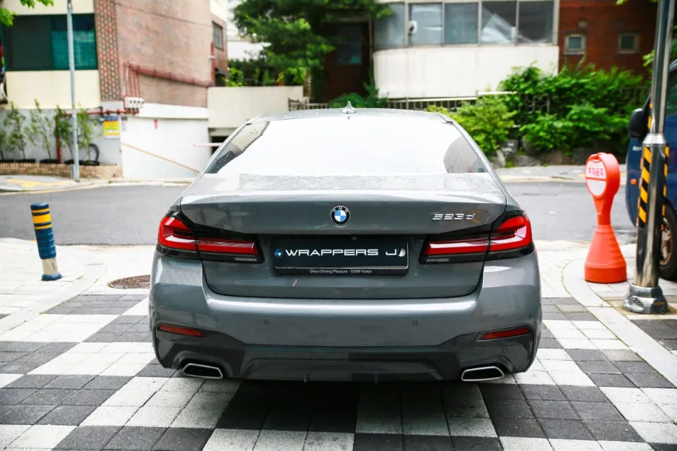 BMW 5 Series window tinting - BMW 5 Series Window Tinting Review — Enhanced Style & Comfort photo 3