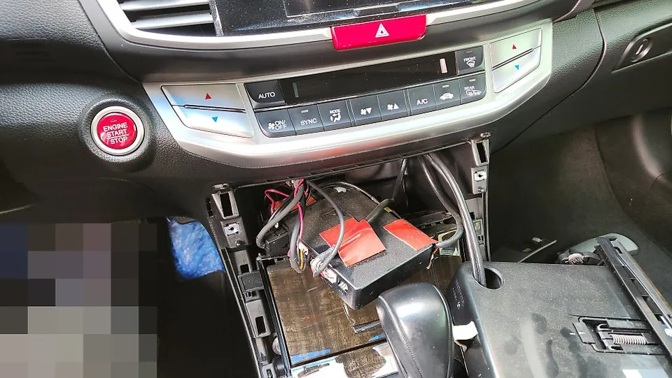 Honda Accord dash cam - Honda Accord Dash Cam Installation Review: Under $40 photo 3