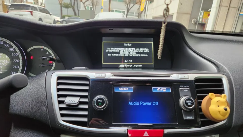 Honda Accord dash cam - Honda Accord Dash Cam Installation Review: Under $40 photo 5