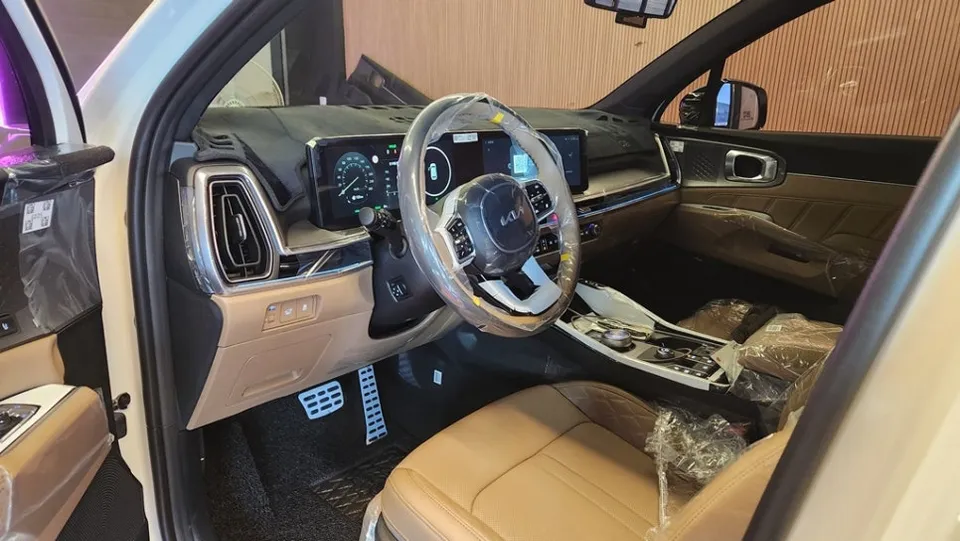 Kia Sorento MQ4 ambient lighting - Kia Sorento MQ4 Ambient Lighting Review — Cost & Results photo 3