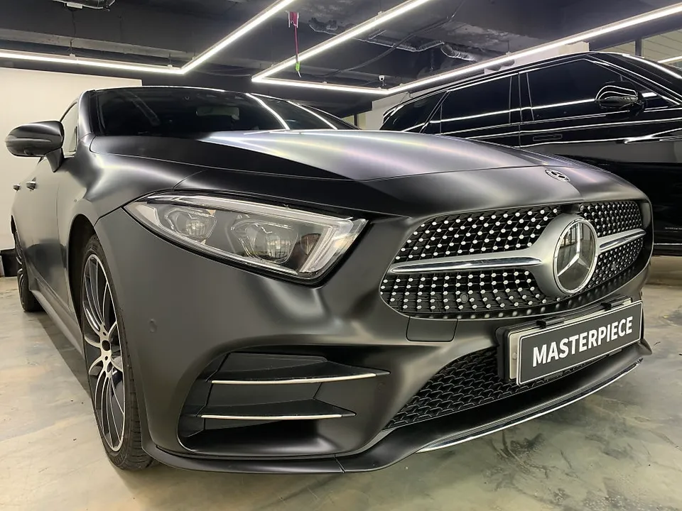 Mercedes-Benz CLS vinyl wrap - Mercedes-Benz CLS Vinyl Wrap Review: Satin Black Transformation photo 4