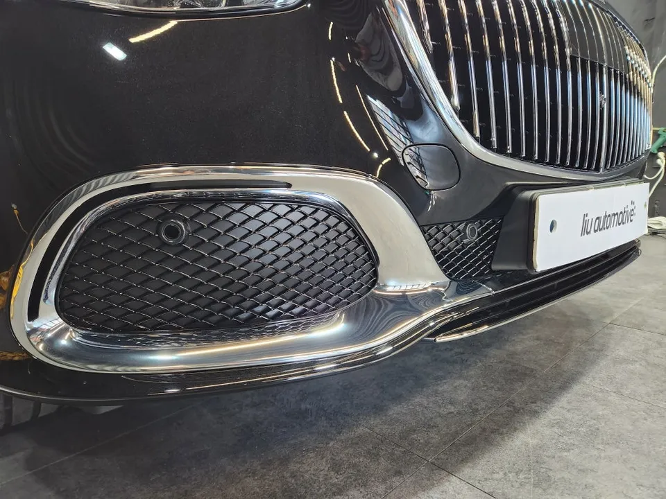Mercedes-Benz S-Classのカーオーディオ施工事例 施工写真 2-1