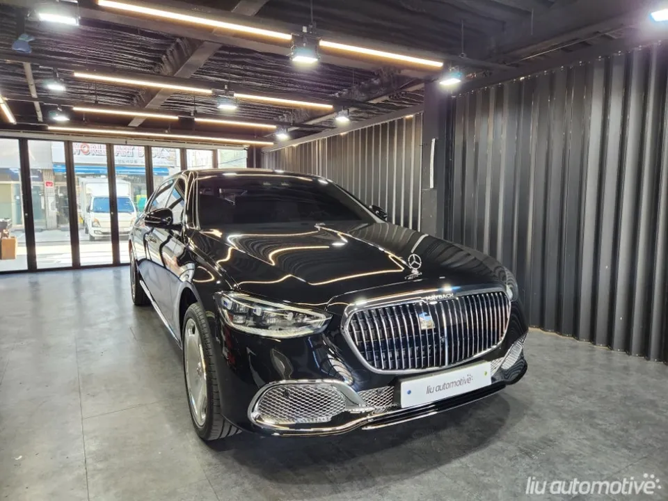 Mercedes-Benz S-Classのカーオーディオ施工事例 施工写真 3-2