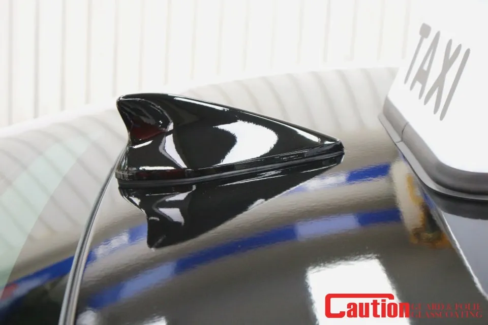 Hyundai Grandeur GN7のカーラッピング事例｜費用目安・仕上がり 施工写真 3-3