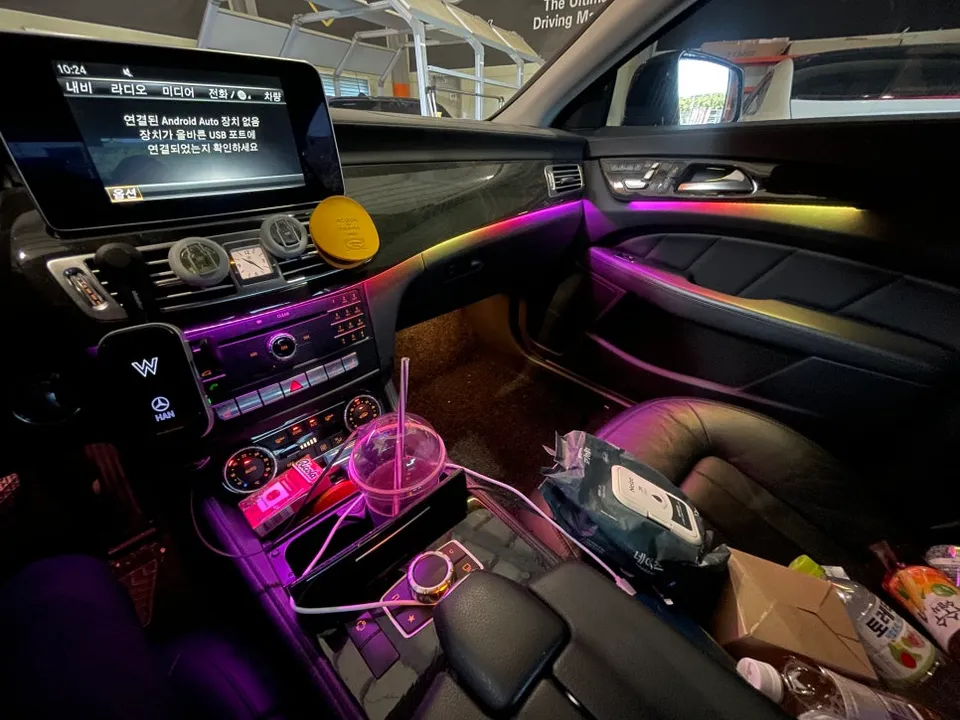 Mercedes-Benz CLS W218 Ambient Lighting Review photo 1