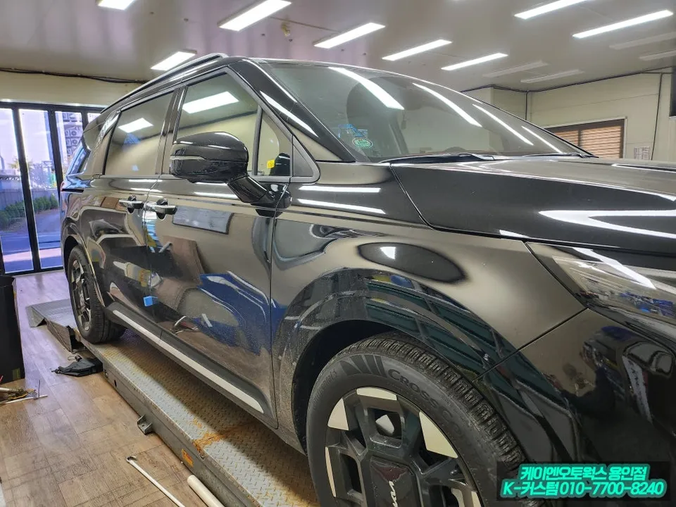 Kia Carnival KA4 body kit - Kia Carnival KA4 Body Kit Review — Enhanced Style & Functionality photo 3