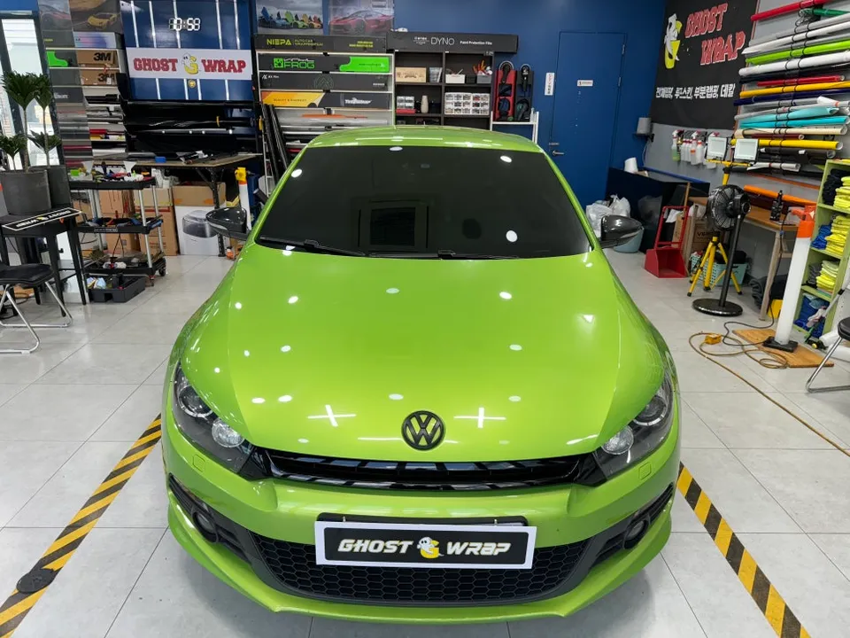 Volkswagen Sciroccoのカーラッピング事例｜費用目安・仕上がり 施工写真 1-1