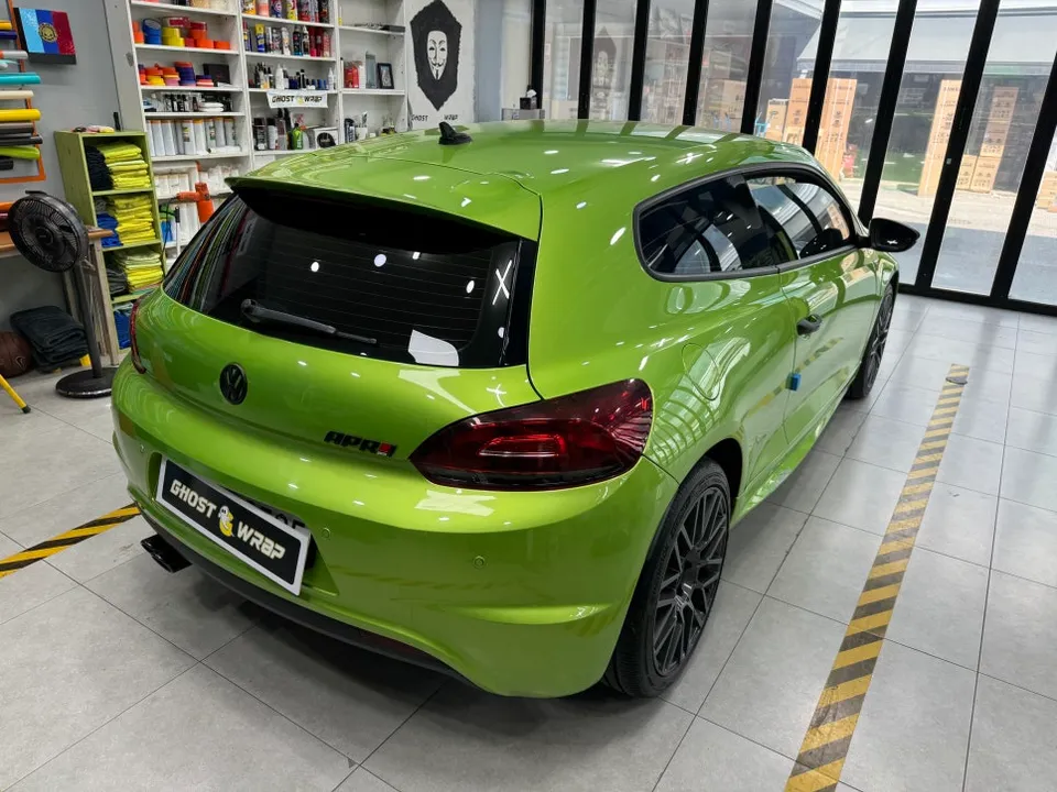 Volkswagen Sciroccoのカーラッピング事例｜費用目安・仕上がり 施工写真 2-2