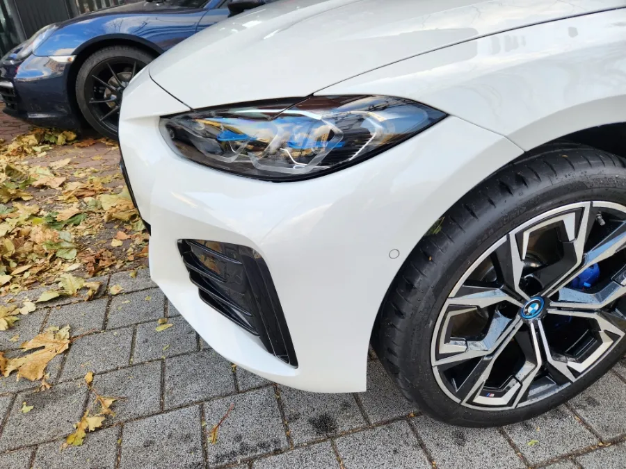 BMW i4 PPF施工事例|韓国での実例紹介 施工写真 3-3