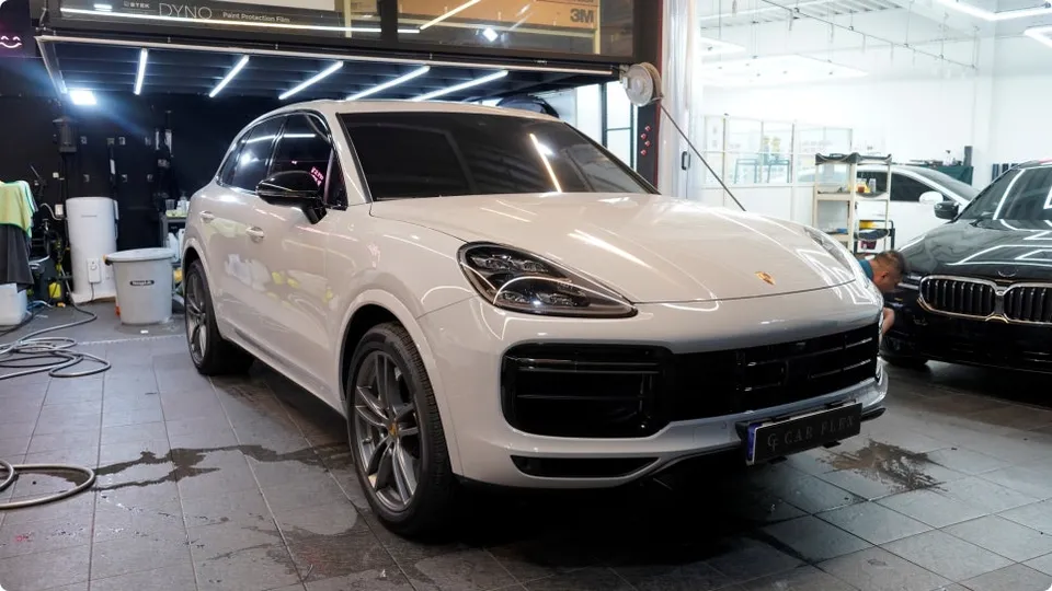 Porsche Cayenne ppf - Porsche Cayenne PPF Review — Premium GHT Paint Protection Film photo 3