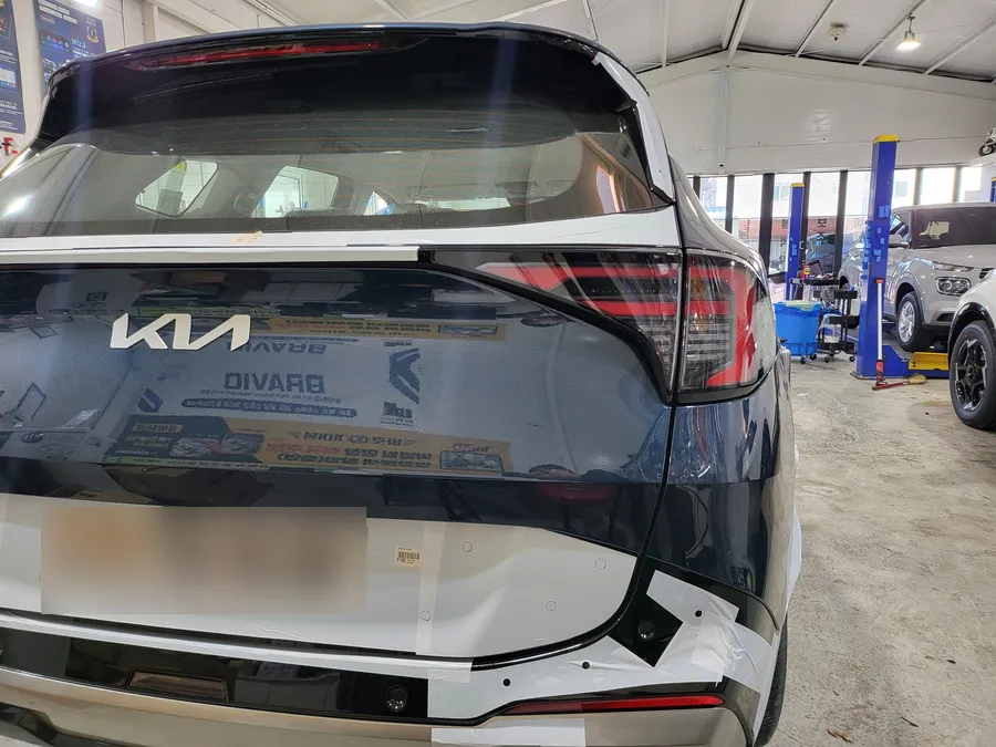 Kia Sportage NQ5のカーフィルム施工事例｜費用目安・仕上がり 施工写真 3-2